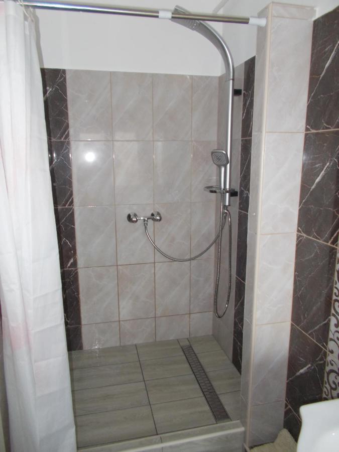 Green Szallashely Apartment Debrecen Luaran gambar